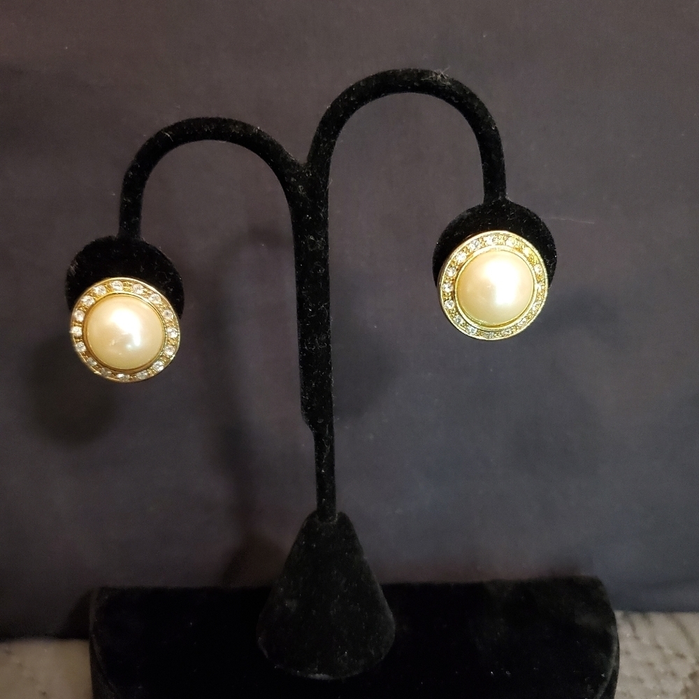 Vintage Gold/ Faux-Pearl/Rhinestone Halo Earrings